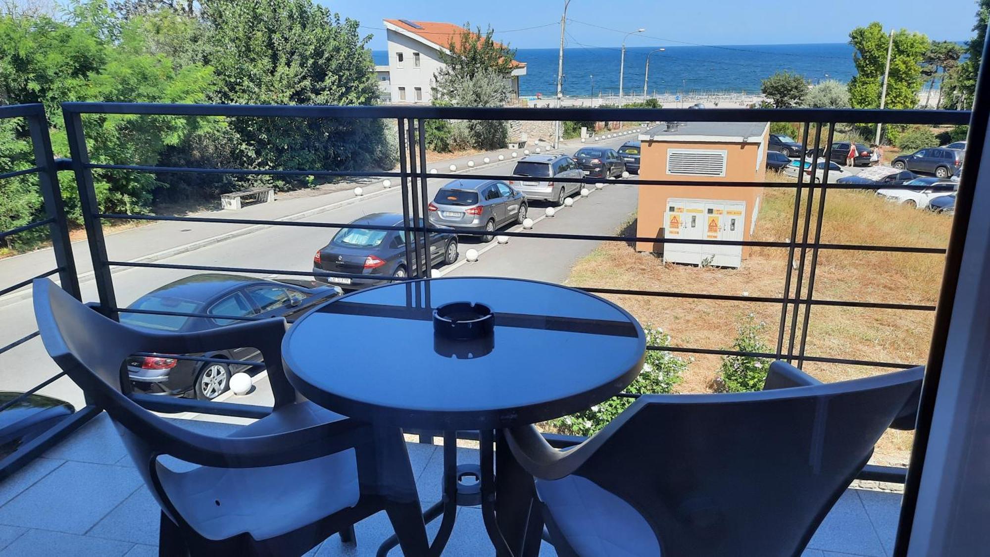 Gazde/Camere de închiriat Tropicana Eforie Sud (Constanta)